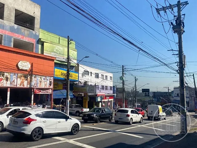 Prédio com 250m², à venda ou para alugar, no bairro Parque Brasil em São Paulo