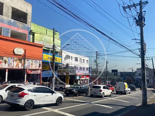Prédio com 250m², à venda ou para alugar, no bairro Parque Brasil em São Paulo