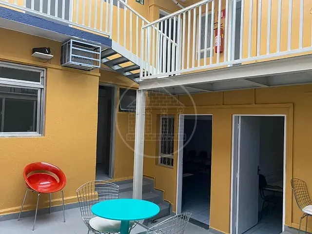 Prédio com 250m², à venda ou para alugar, no bairro Parque Brasil em São Paulo