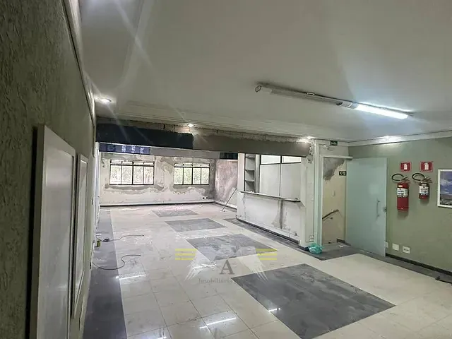 Prédio com 566m², para alugar, no bairro Penha em São Paulo