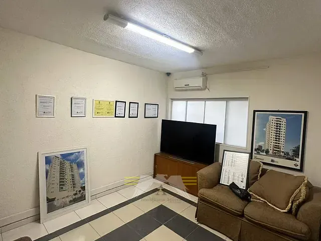 Prédio com 566m², para alugar, no bairro Penha em São Paulo