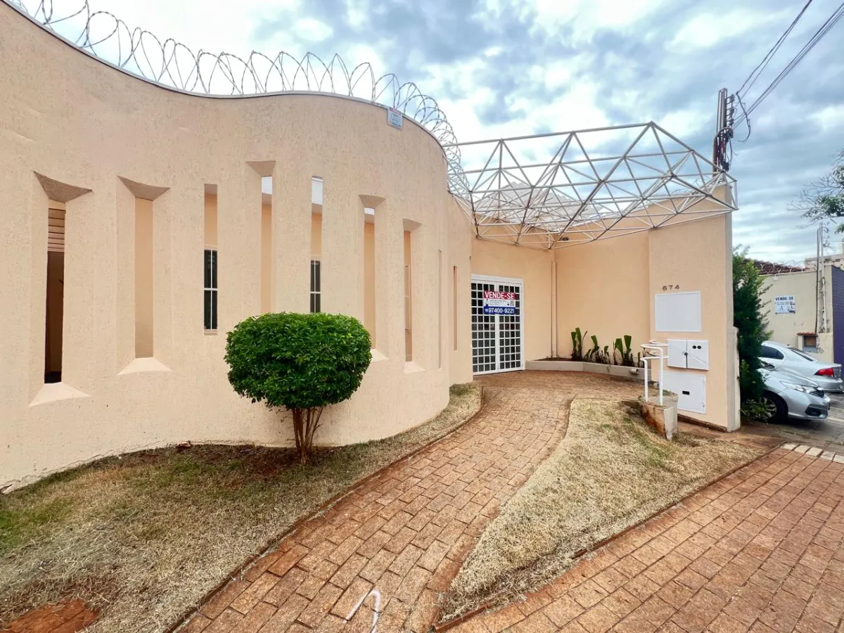 Casa comercial para venda em Jardim América, 180m²