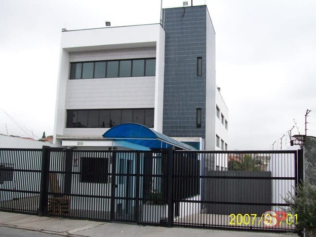 Prédio com 800m², para alugar, no bairro Jardim Oriental em São Paulo