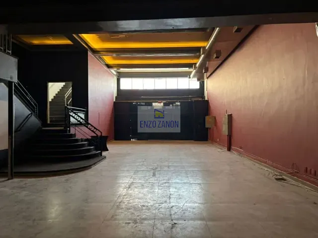 Prédio com 350m², para alugar, no bairro Centro em São Bernardo do Campo