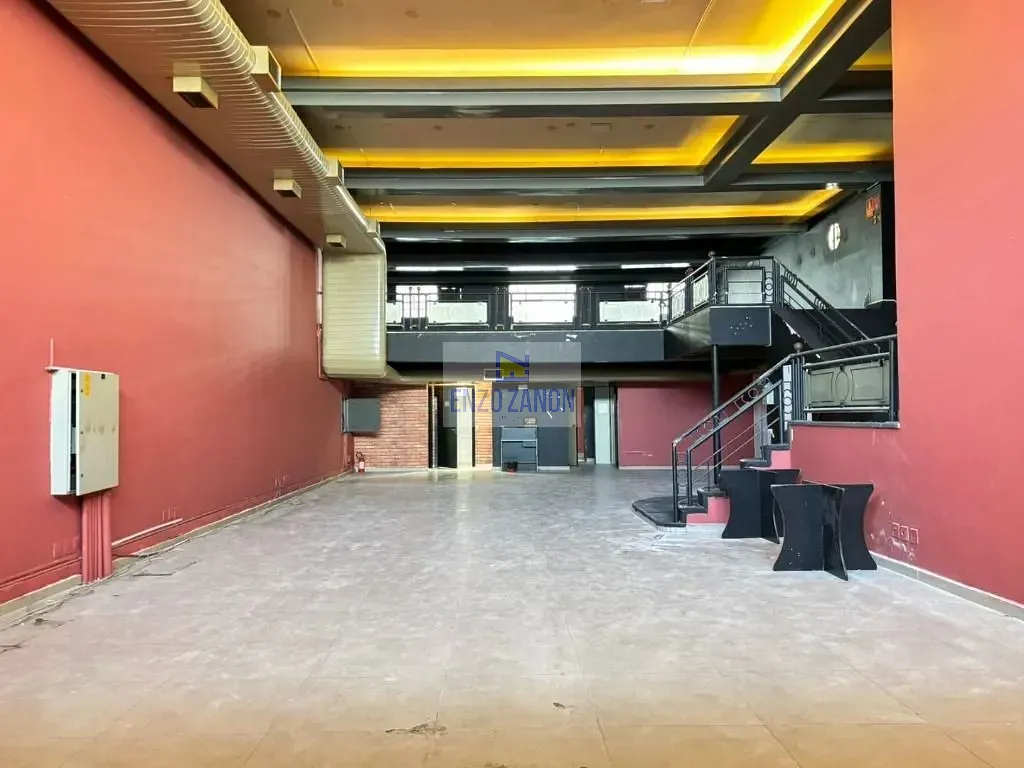 Prédio Inteiro, 922 m² - Foto 2
