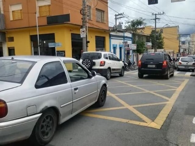 Prédio com 139m², à venda, no bairro Centro (São Roque) em São Roque