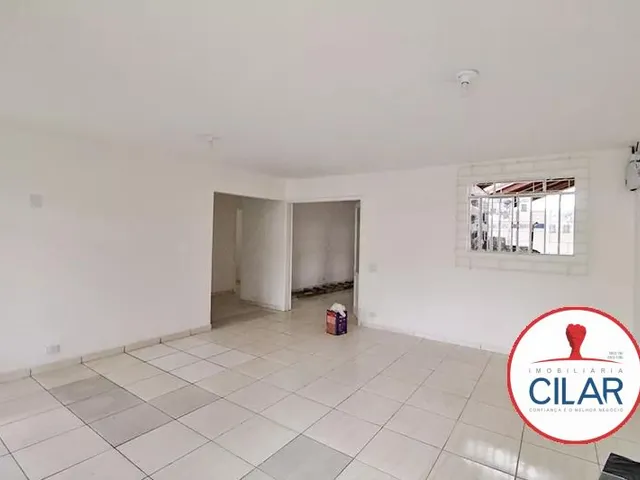 Prédio para alugar, no bairro Parolin em Curitiba