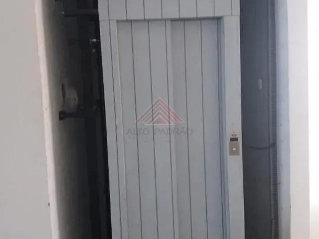 Prédio com 1041m², para alugar, no bairro Matriz em Mauá