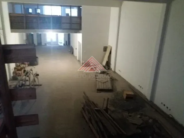 Prédio com 1041m², para alugar, no bairro Matriz em Mauá
