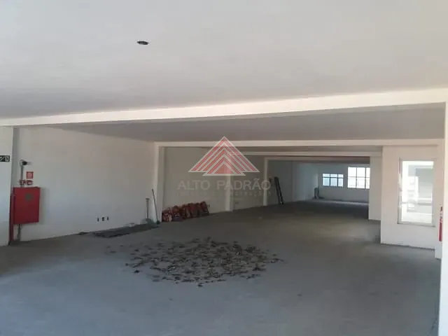 Prédio com 1041m², para alugar, no bairro Matriz em Mauá