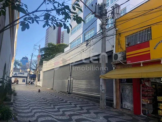 Prédio à venda, no bairro Centro em Guarulhos