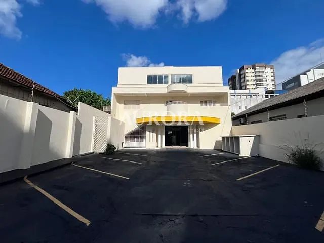 Prédio com 416m², para alugar, no bairro Centro em Londrina