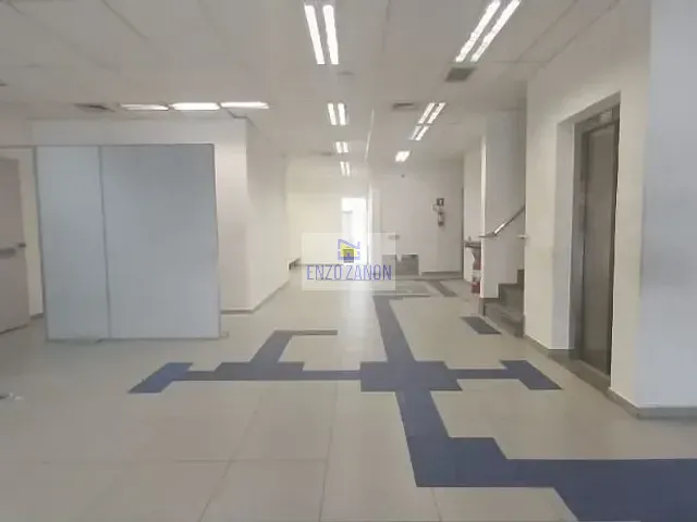 Prédio com 450m², para alugar, no bairro Rudge Ramos em São Bernardo do Campo