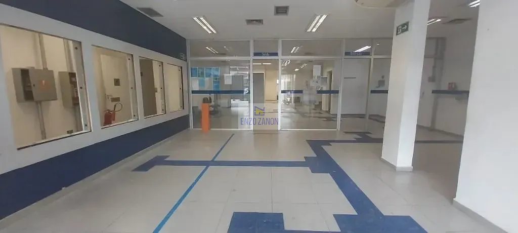 Prédio Inteiro, 1000 m² - Foto 1