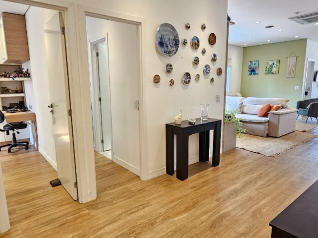 Foto do Prédio - Casa comercial para venda em Vila Hamburguesa, 360m² | Lares e Andares Imóveis