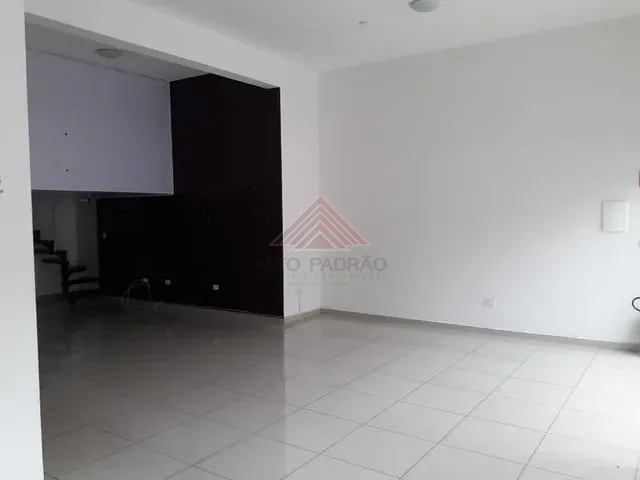 Prédio com 400m², à venda ou para alugar, no bairro Vila Bocaina em Mauá