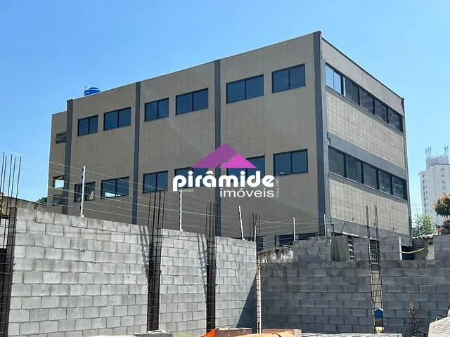 Prédio com 860m², para alugar, no bairro Jardim São Dimas em São José dos Campos