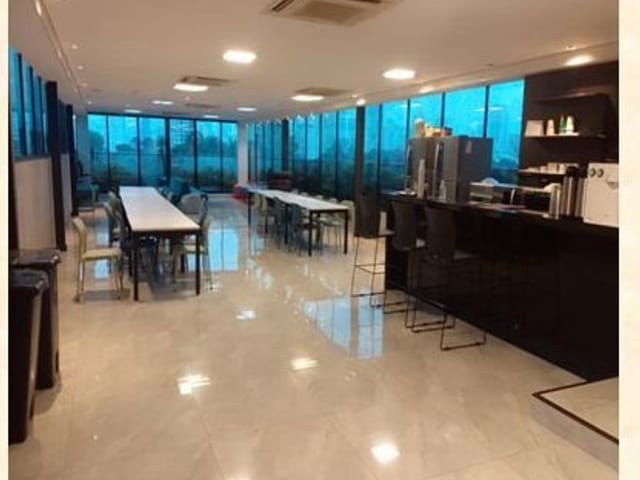 Prédio com 1300m², para alugar, no bairro Brooklin Paulista em São Paulo