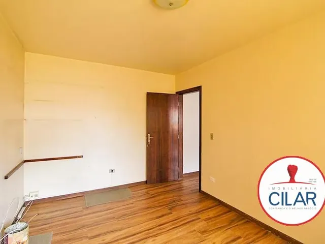 Prédio 4 quartos e 2 banheiros, para alugar, no bairro Bigorrilho em Curitiba