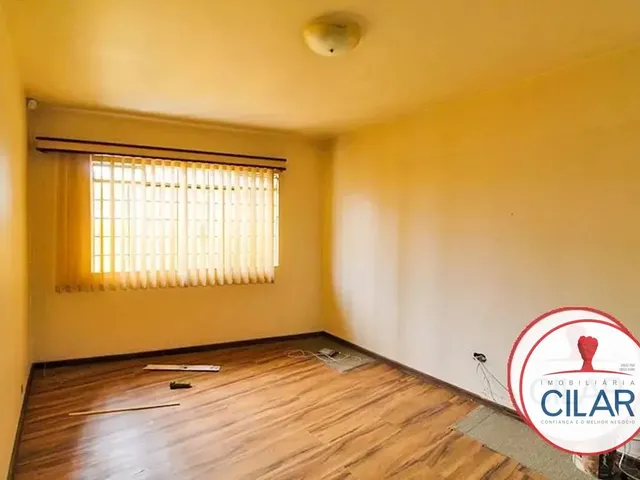 Prédio 4 quartos e 1 banheiro, para alugar, no bairro Bigorrilho em Curitiba