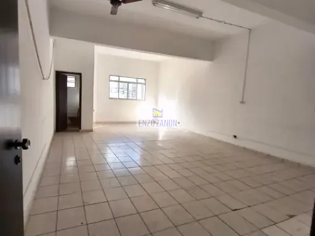 Prédio com 200m², para alugar, no bairro Jardim do Mar em São Bernardo do Campo