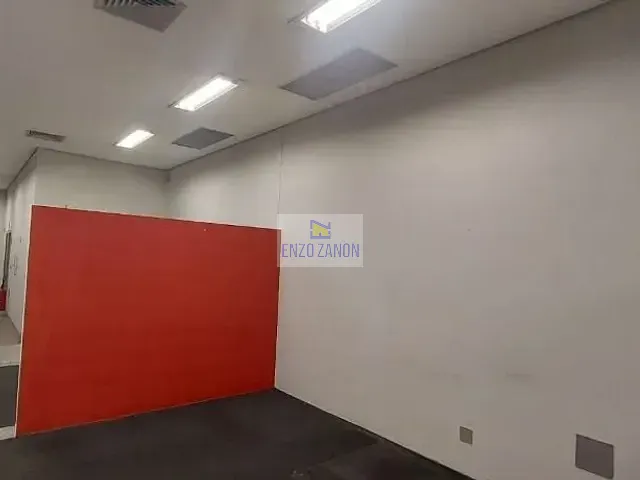 Prédio com 300m², para alugar, no bairro Planalto em São Bernardo do Campo