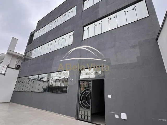 Prédio com 296m², para alugar, no bairro Vila Osasco em Osasco