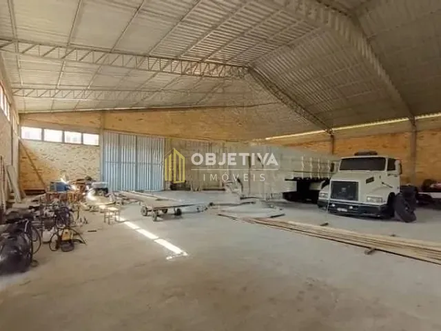 Prédio com 900m², para alugar, no bairro Operário em Novo Hamburgo