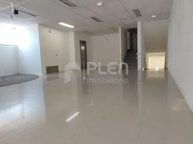 Prédio com 400m², para alugar, no bairro Vila Nova Mazzei em São Paulo