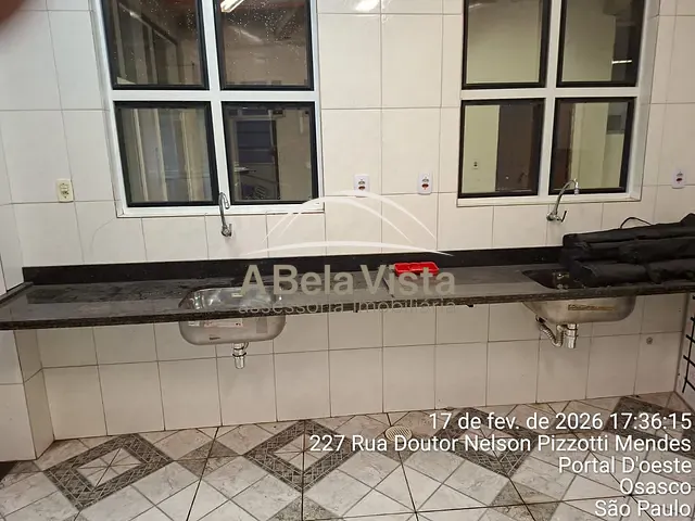Prédio com 850m², para alugar, no bairro Portal D'Oeste em Osasco