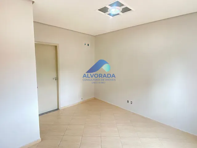 Prédio com 255m², à venda ou para alugar, no bairro Parque Industrial em São José dos Campos