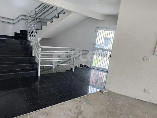 Prédio para alugar, no bairro Jardim Franca em São Paulo