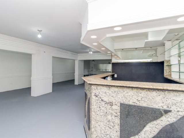 Foto do Prédio - Casa comercial para venda e locação em Vila Olímpia, 560m² | Lares e Andares Imóveis