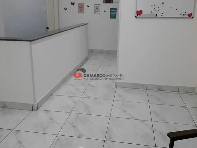 Prédio com 220m² 2 quartos e 2 banheiros, à venda, no bairro Campestre em Santo André