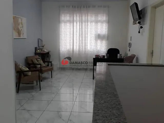 Prédio com 220m² 2 quartos e 2 banheiros, à venda, no bairro Campestre em Santo André