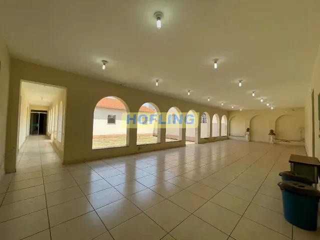 Prédio com 700m², para alugar, no bairro Centro em Rio Claro
