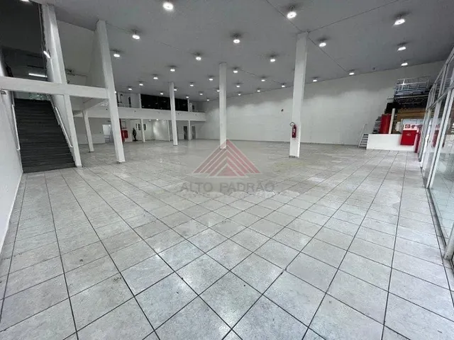 Prédio com 865m², à venda, no bairro Jardim Maringá em Mauá