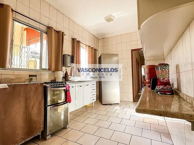 Prédio com 252m², à venda, no bairro Centro em Caçapava