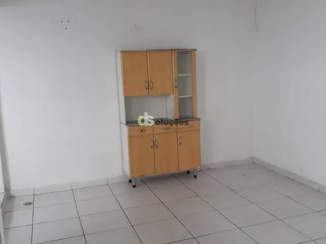 Prédio à venda ou para alugar, no bairro Brás em São Paulo