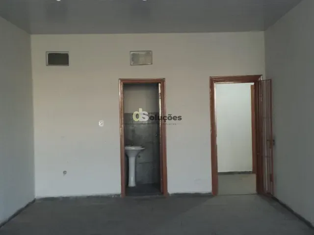 Prédio à venda ou para alugar, no bairro Brás em São Paulo