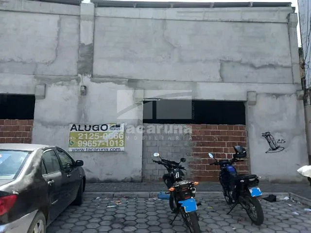 Prédio para alugar, no bairro Água Fria em Recife