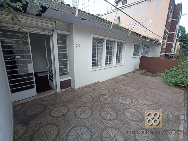 Prédio para alugar, no bairro Alto Da Gloria em Curitiba