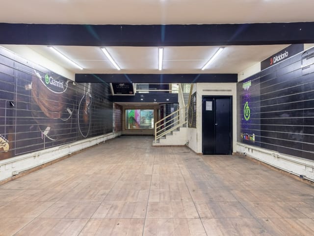 Foto do Prédio - Casa comercial para venda e locação em Pinheiros, 560m² | Lares e Andares Imóveis