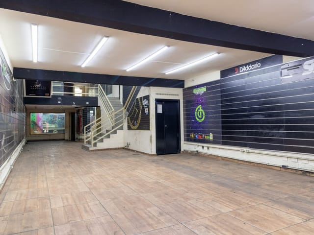 Foto do Prédio - Casa comercial para venda e locação em Pinheiros, 560m² | Lares e Andares Imóveis