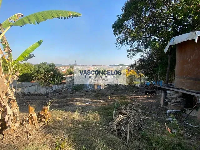 Prédio com 1329m², à venda, no bairro Jardim Torrão de Ouro em São José dos Campos