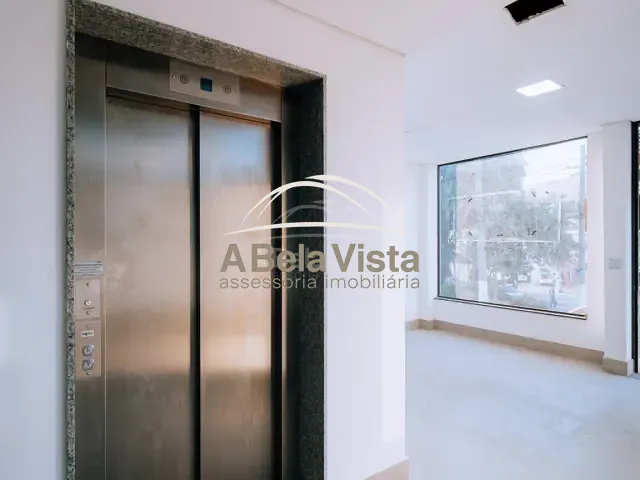 Prédio com 250m², para alugar, no bairro Vila Campesina em Osasco