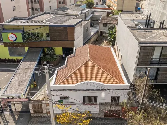 Prédio para alugar, no bairro Bigorrilho em Curitiba