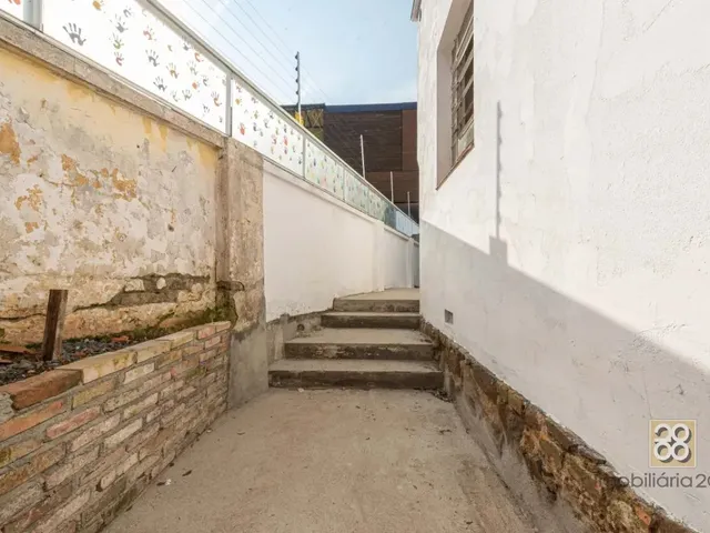 Prédio para alugar, no bairro Bigorrilho em Curitiba