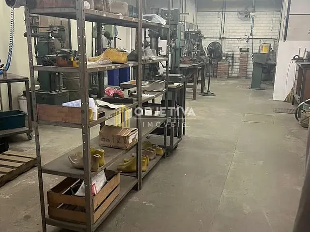 Prédio com 321m², à venda, no bairro Ideal em Novo Hamburgo