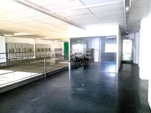 Prédio para alugar, no bairro Santana em São Paulo